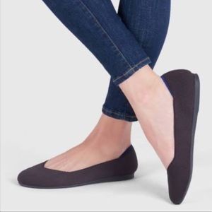 Rothys The flat flats round toe